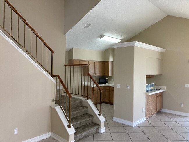 Building Photo - 3-Bedroom Pool Home in Bay Pointe – Kissimmee
