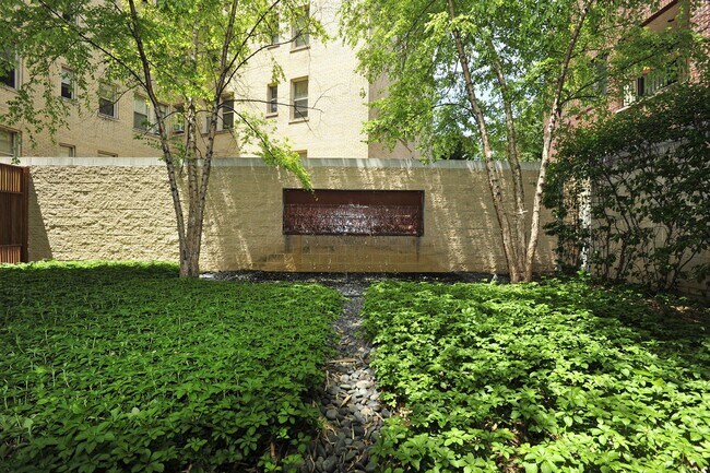 Building Photo - 1300 13th St NW