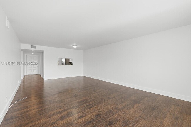 Building Photo - 12950 SW 4th Ct