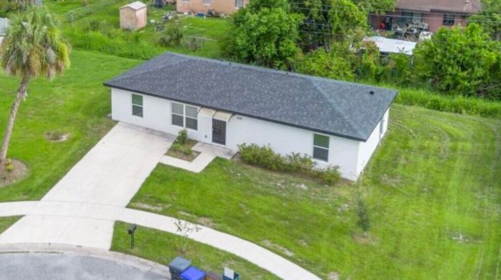 Building Photo - 845 Kenilworth Ct