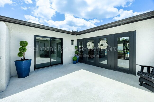 Building Photo - 2952 De Brocy Way