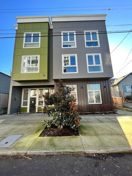 Building Photo - 1514 N Emerson St