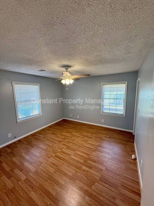 Building Photo - 934 Waluhiyi Trail