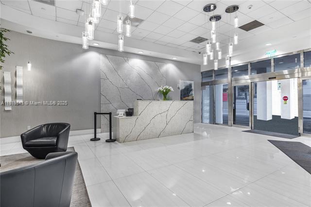 Building Photo - 1200 Brickell Bay Dr