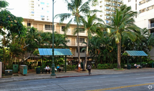 Building Photo - Kuhio Garden