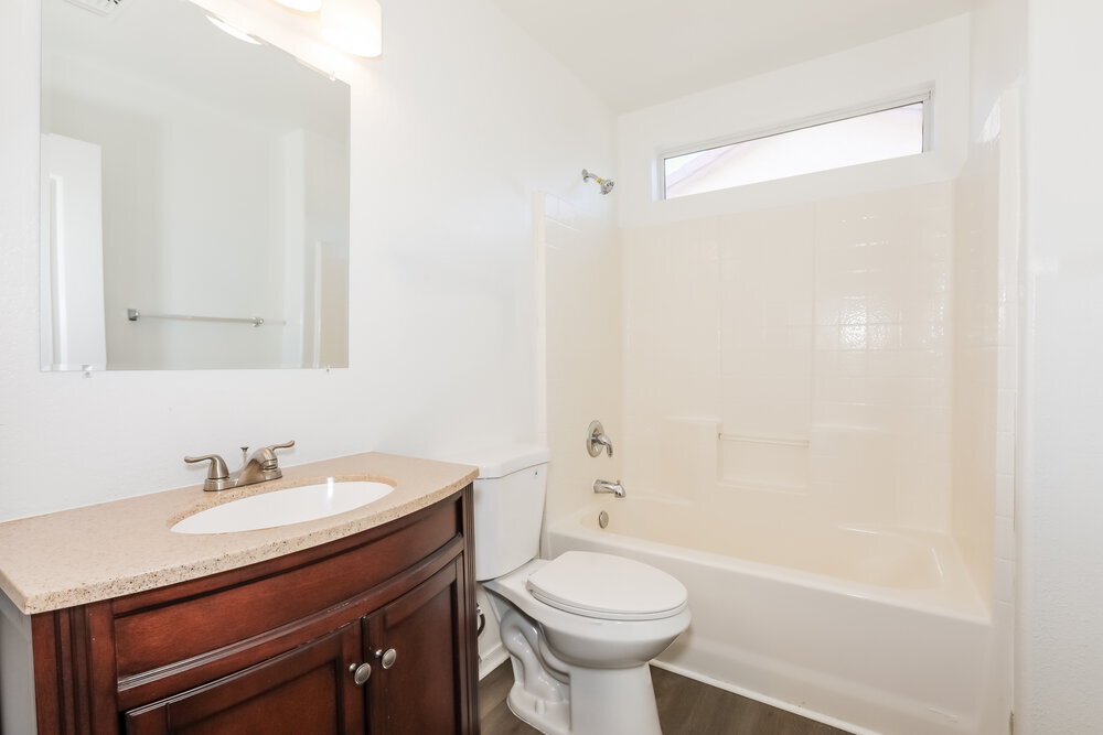 Building Photo - 1130 E Coppola St