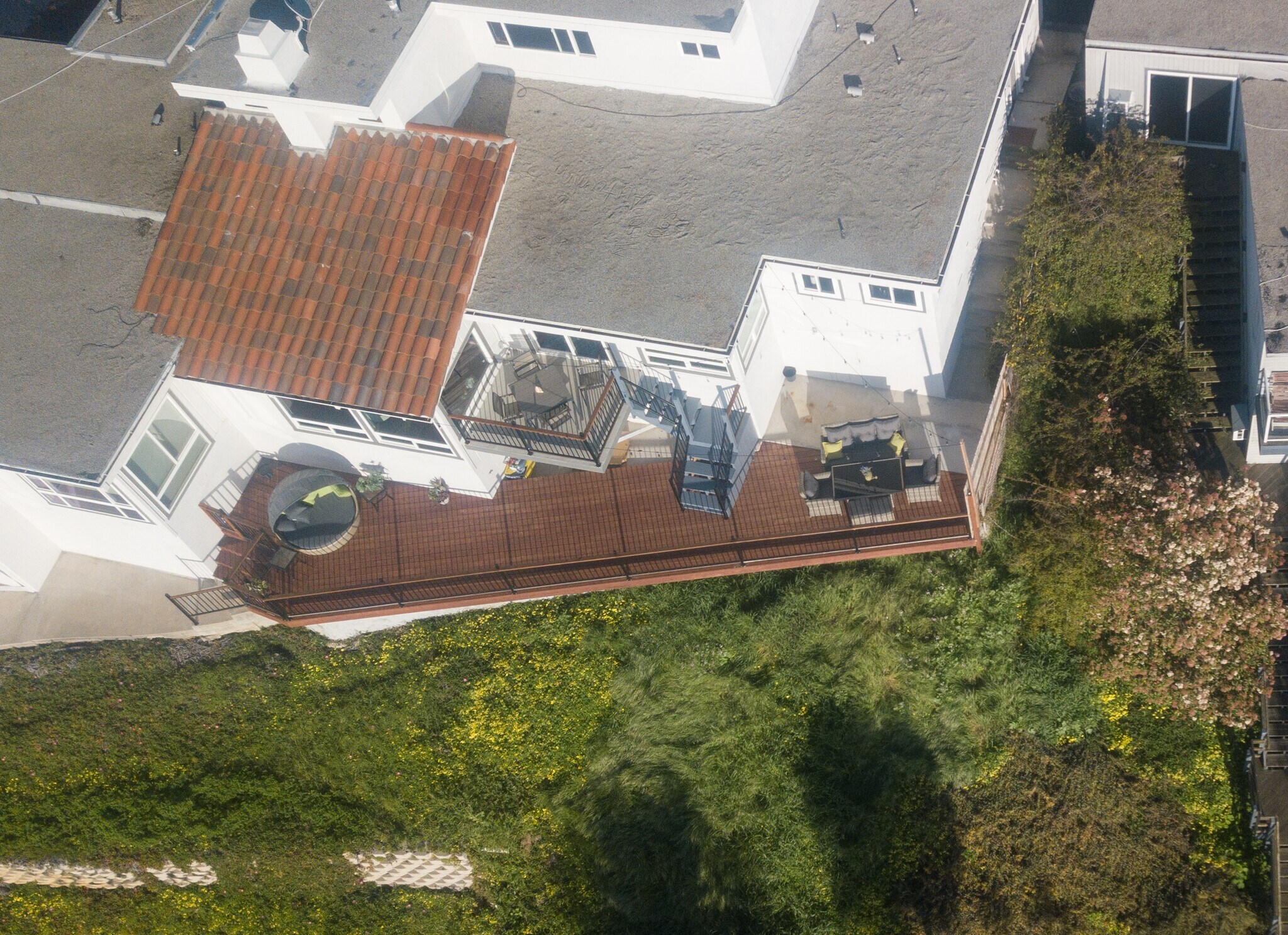 Building Photo - 2363 Jefferson St