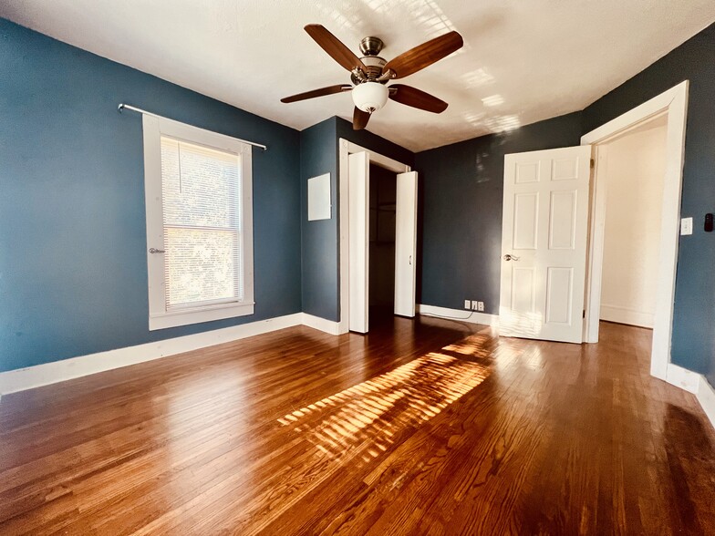 Bed #2 - 1323 W 2nd St