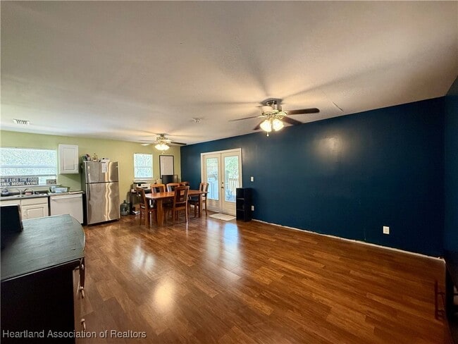 Building Photo - 2092 SW Nassau