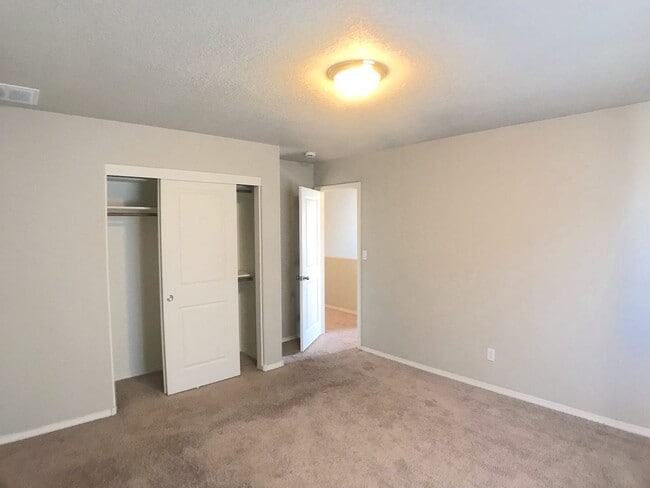 Building Photo - Beautiful 3-Bedroom Home in Tierra Oeste – Modern Comfort in NW Albuquerque