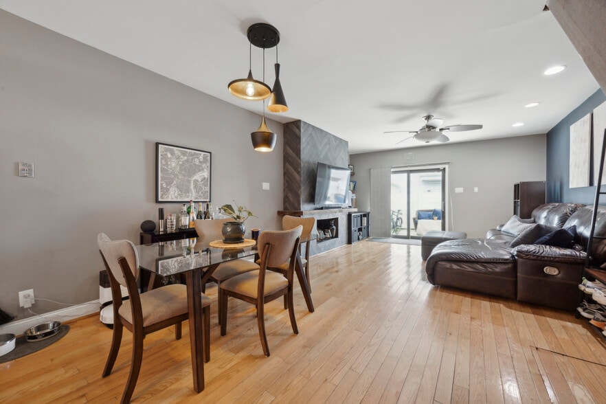 Building Photo - 813 N 15th St