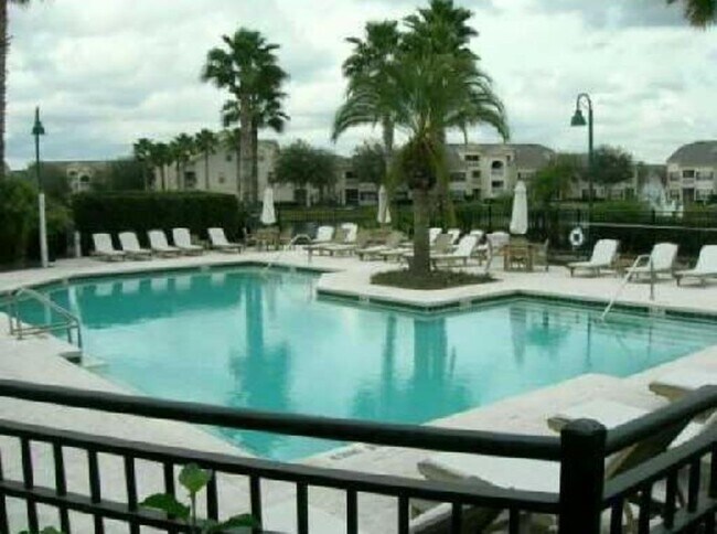 Building Photo - 1 Bed/1 Bath in Manor Row at Park Central!...