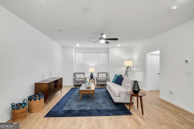 Building Photo - 1466 Halstead Pl