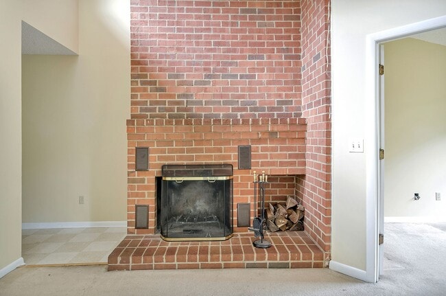Building Photo - 123 Turtle Creek Rd