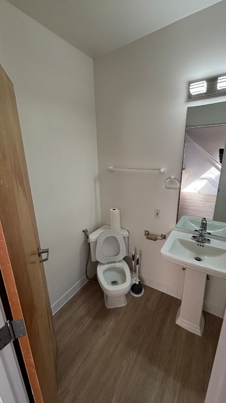 Building Photo - 6025 Christie Ave