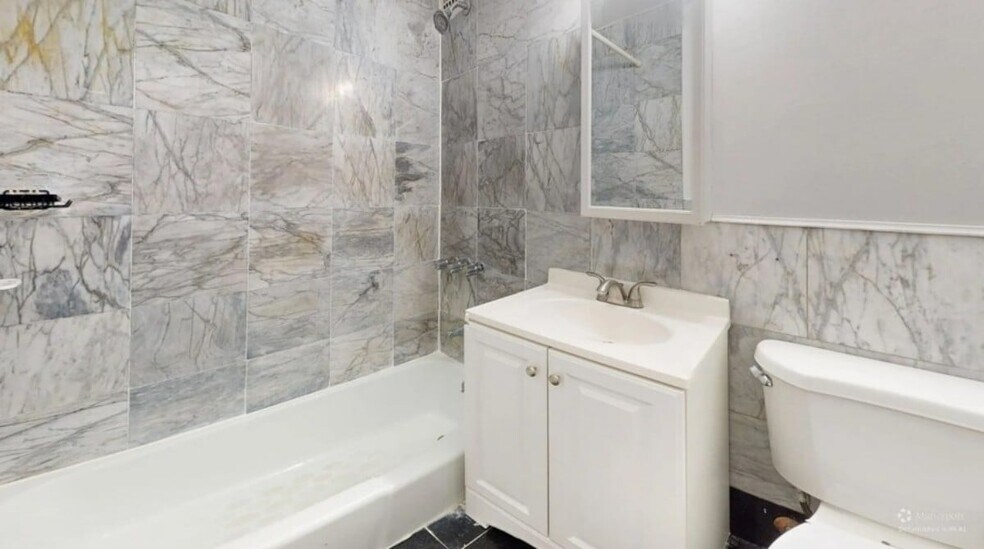 Building Photo - First Avenue