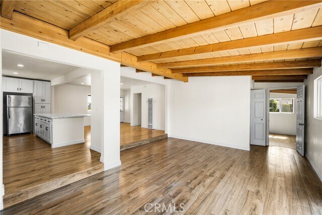 Building Photo - 2024 W 160th St