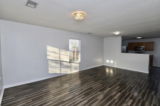 Building Photo - 1749 Mossberg Dr