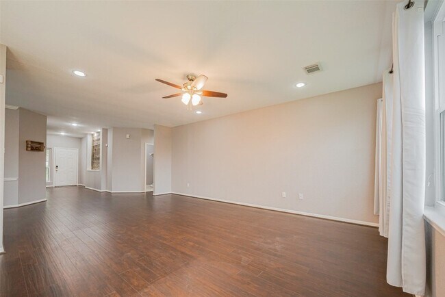 Building Photo - 4510 Sherwood Green Ct