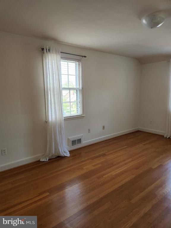 Building Photo - 3916 48th St NW