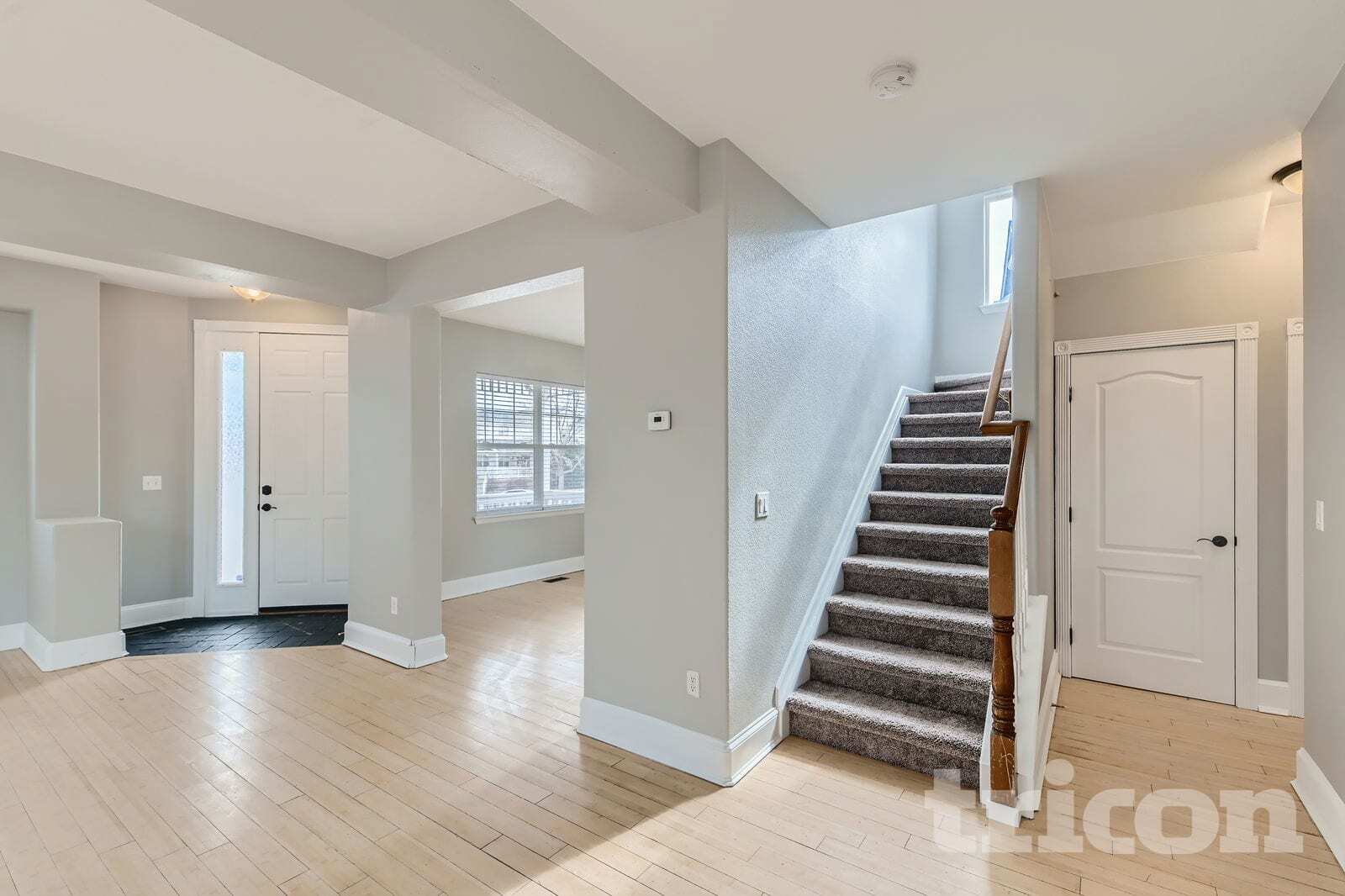 Building Photo - 300 Fieldstone Dr