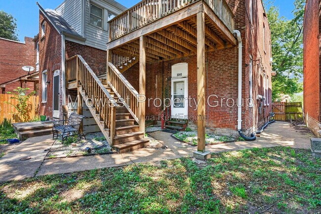 Building Photo - 3241 S Jefferson Ave
