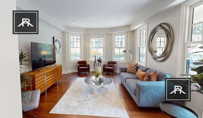 Building Photo - 3 bedroom in Cambridge MA 02138