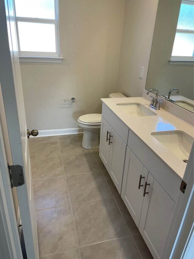 Building Photo - Available Soon! Stunning Five Bedroom, Three Bath Home in Clear Pond!