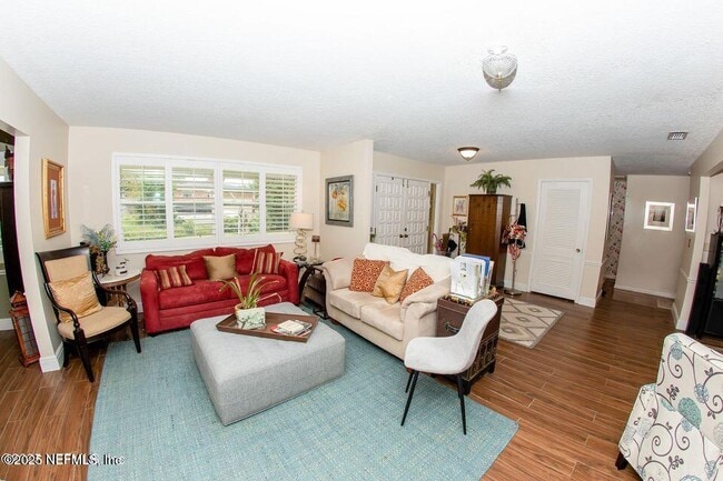 Building Photo - 6812 Caballero Dr