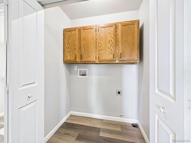 Building Photo - 3065 Penmoor Dr