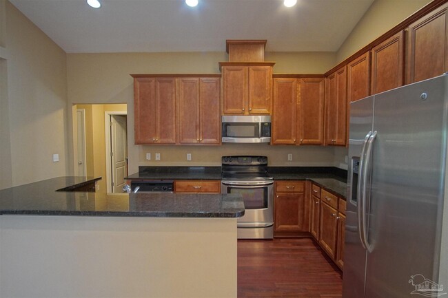 Building Photo - 6023 Dunridge Drive