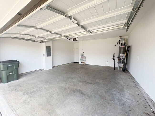 Building Photo - 1817 Neswick Ct