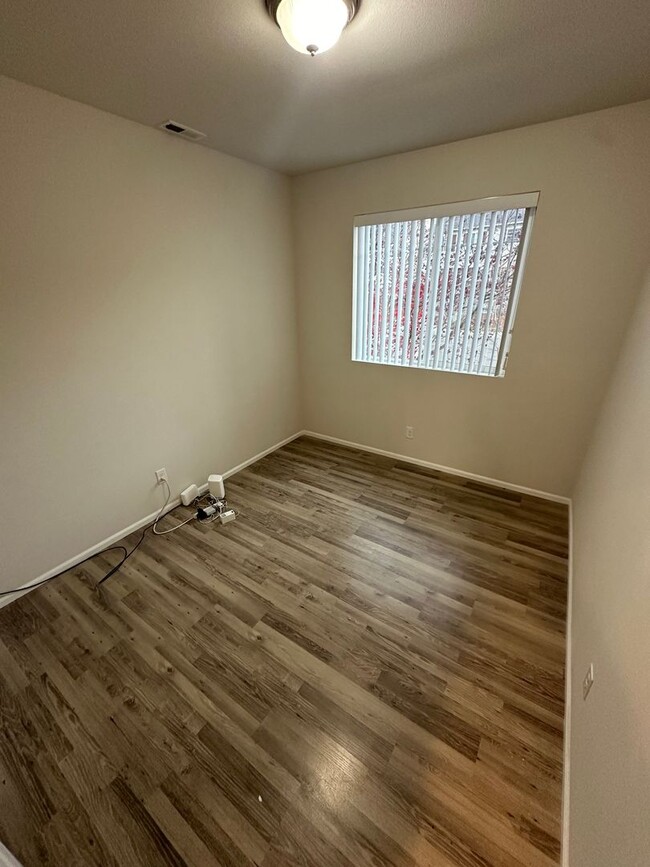 Building Photo - $250.00 off your Move in!!  Pet friendly S...