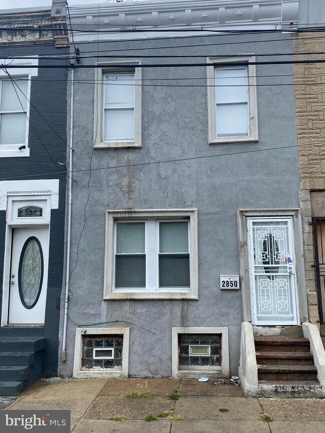 Building Photo - 2850 D St.