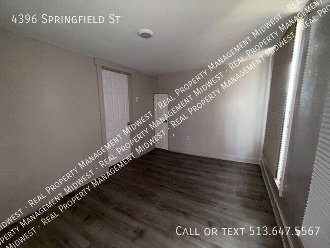 Building Photo - 4396 Springfield St