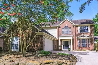 Building Photo - 14 E Trillium Cir