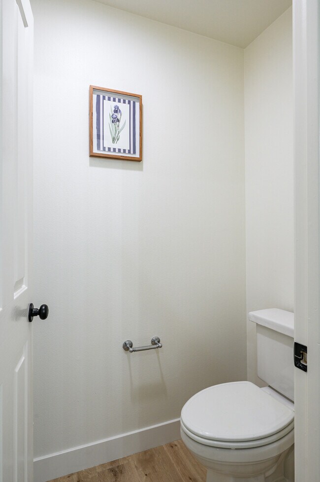 Building Photo - Gated Newport Coast 5BR w/ Pool Access