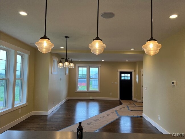 Building Photo - 3817 Gully Rd