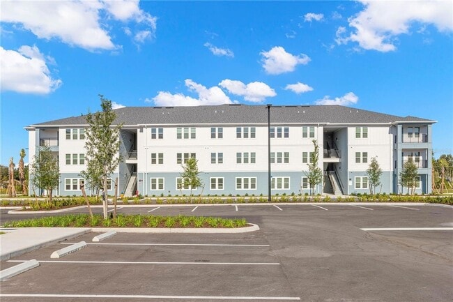 Building Photo - 1101 S Tamiami Trl