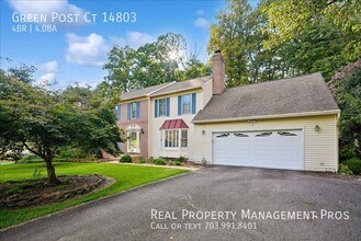 Building Photo - Green Post Ct 14803-
