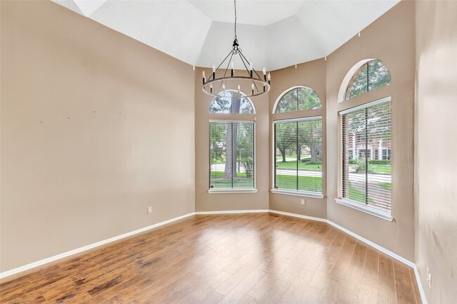 Building Photo - 12102 Moorcreek Dr