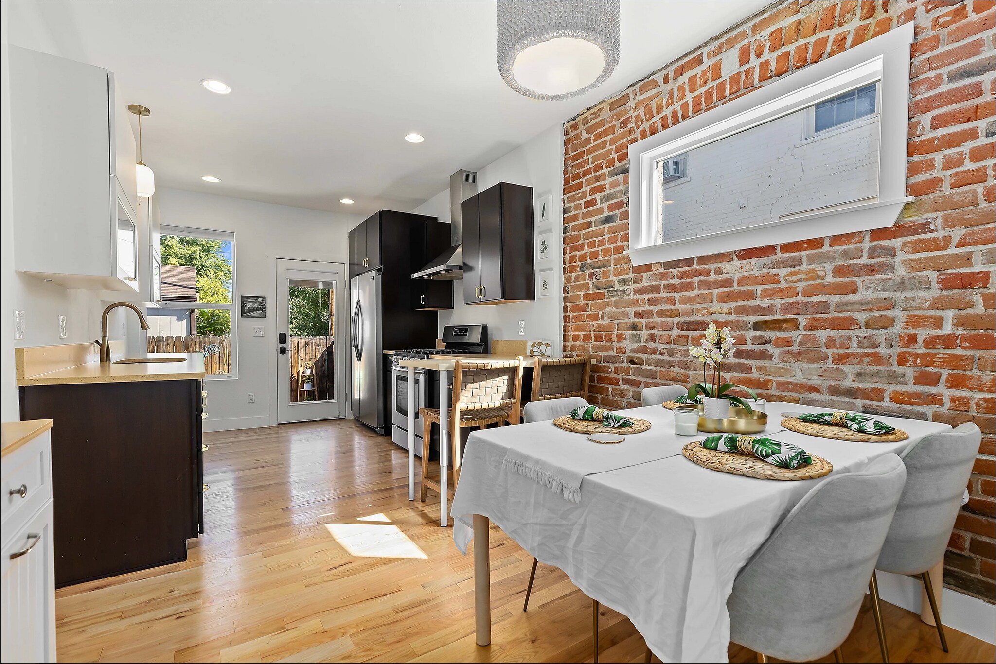 kitchen - 1217 E 26th Ave