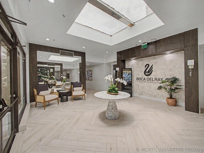 Building Photo - 5154 Oakhill Ln