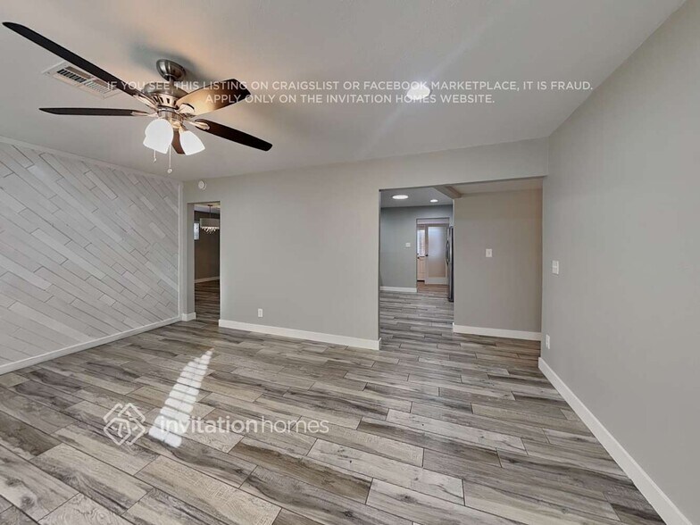 Building Photo - 7846 E Willetta St