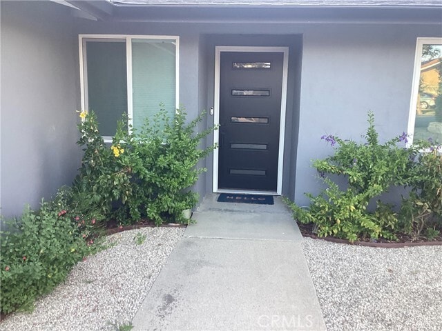 Building Photo - 233 Almon Dr