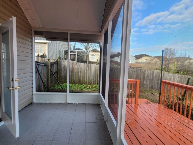 Building Photo - 4866 Planters Ridge Dr