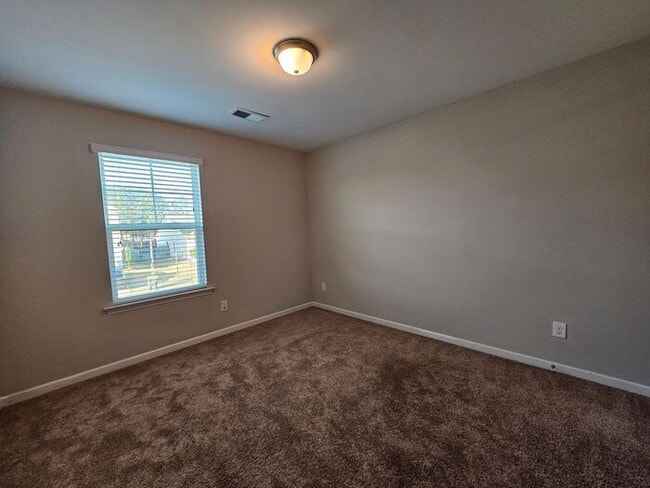 Building Photo - 513 Colony Lakes Dr