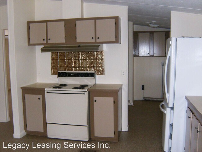 Building Photo - 1622 S Lake Reedy Blvd