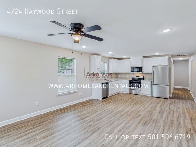 Building Photo - 4724 Haywood St