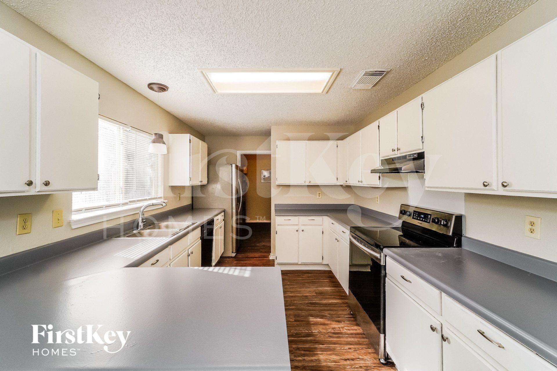 Building Photo - 1618 Richland Hills Dr